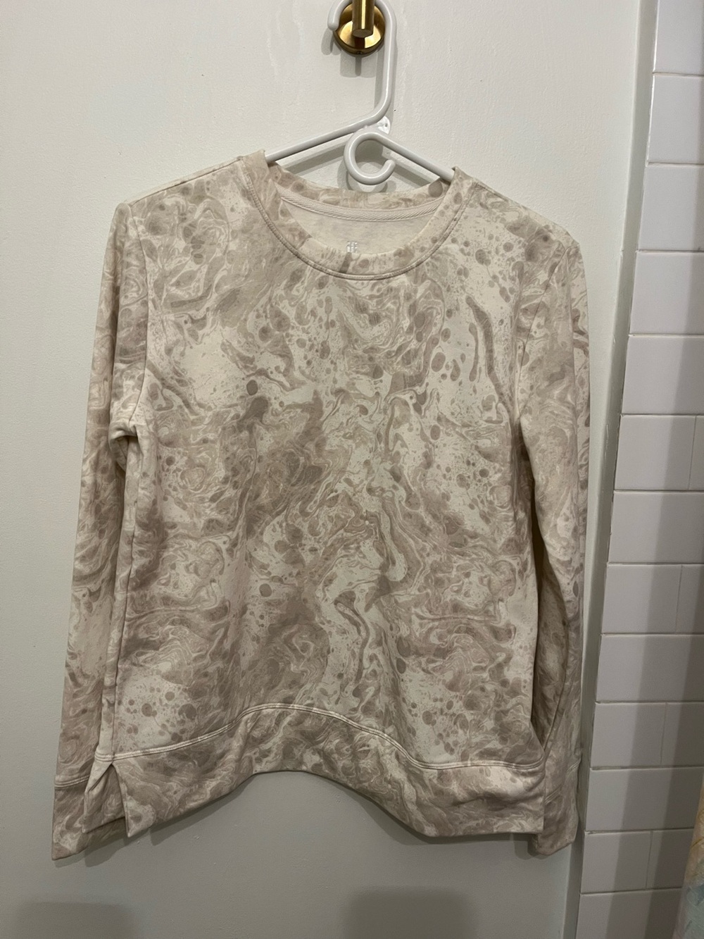 Crewneck soft sweatshirt NWT